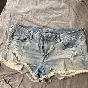 Women’s American Eagle Shortie shorts